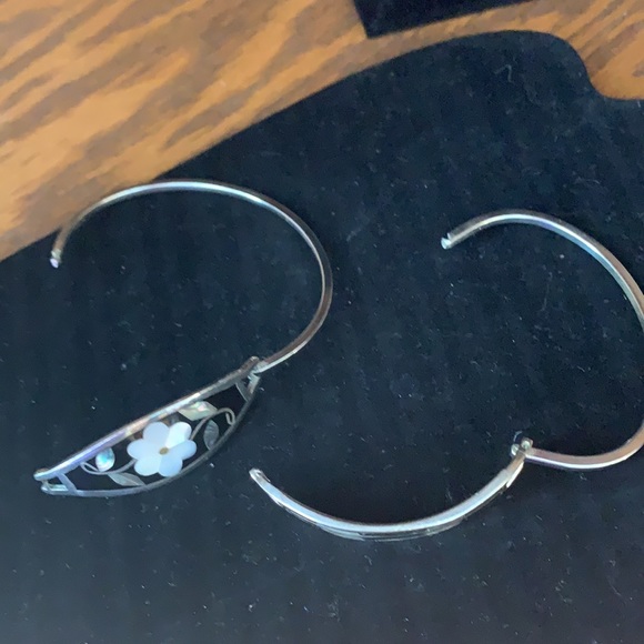 Vintage Mother of Pearl & Onyx Silver Band Bracelets. Made in Mexico - Picture 4 of 4